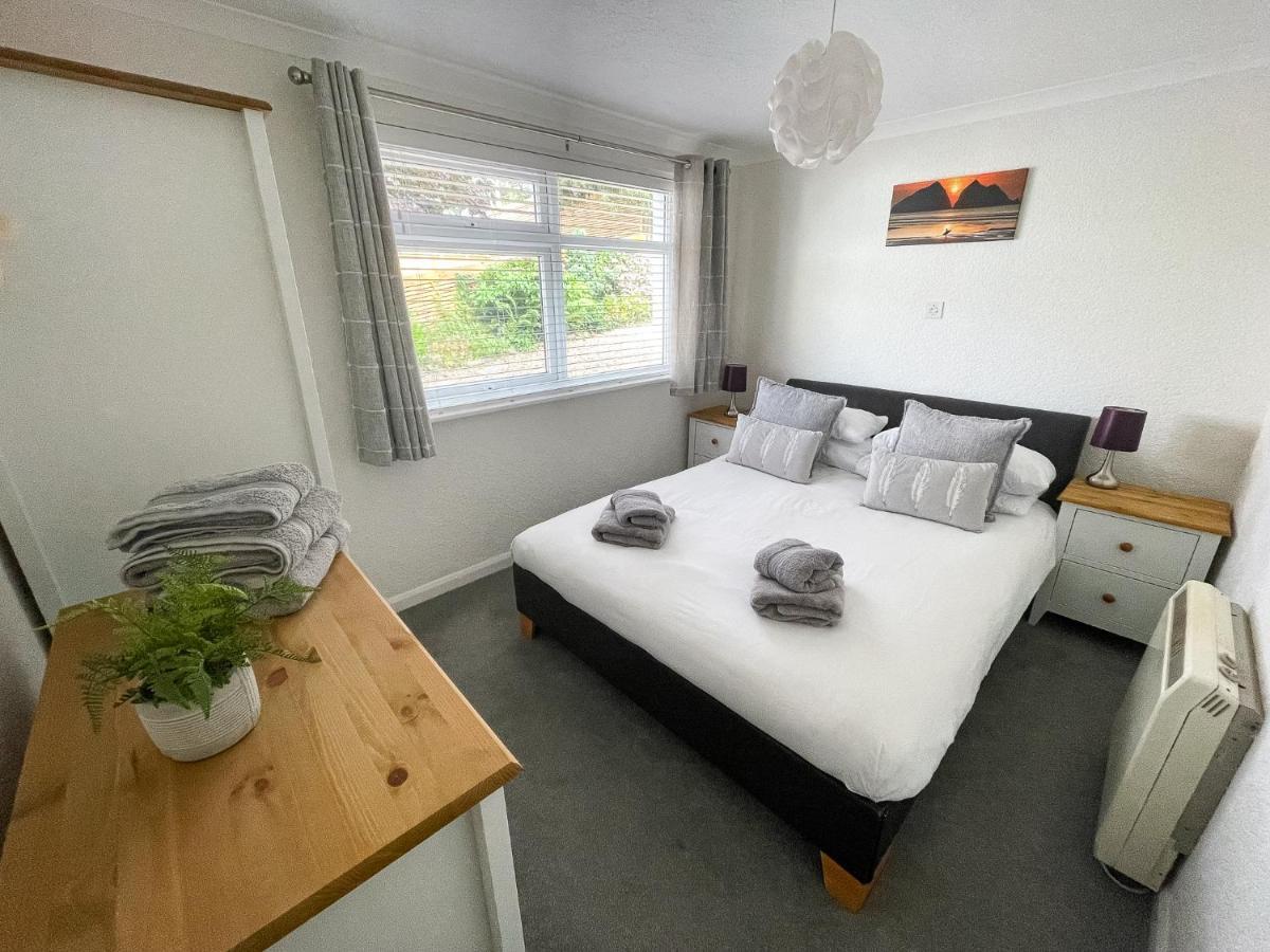 2 Chatsworth Riverscape Apartments - Peaceful Apartment In Great Location With Free Parking Overlooking The Gannel Just A Short Walk From Newquays Incredible Beaches And Local Amenities 新码头 外观 照片