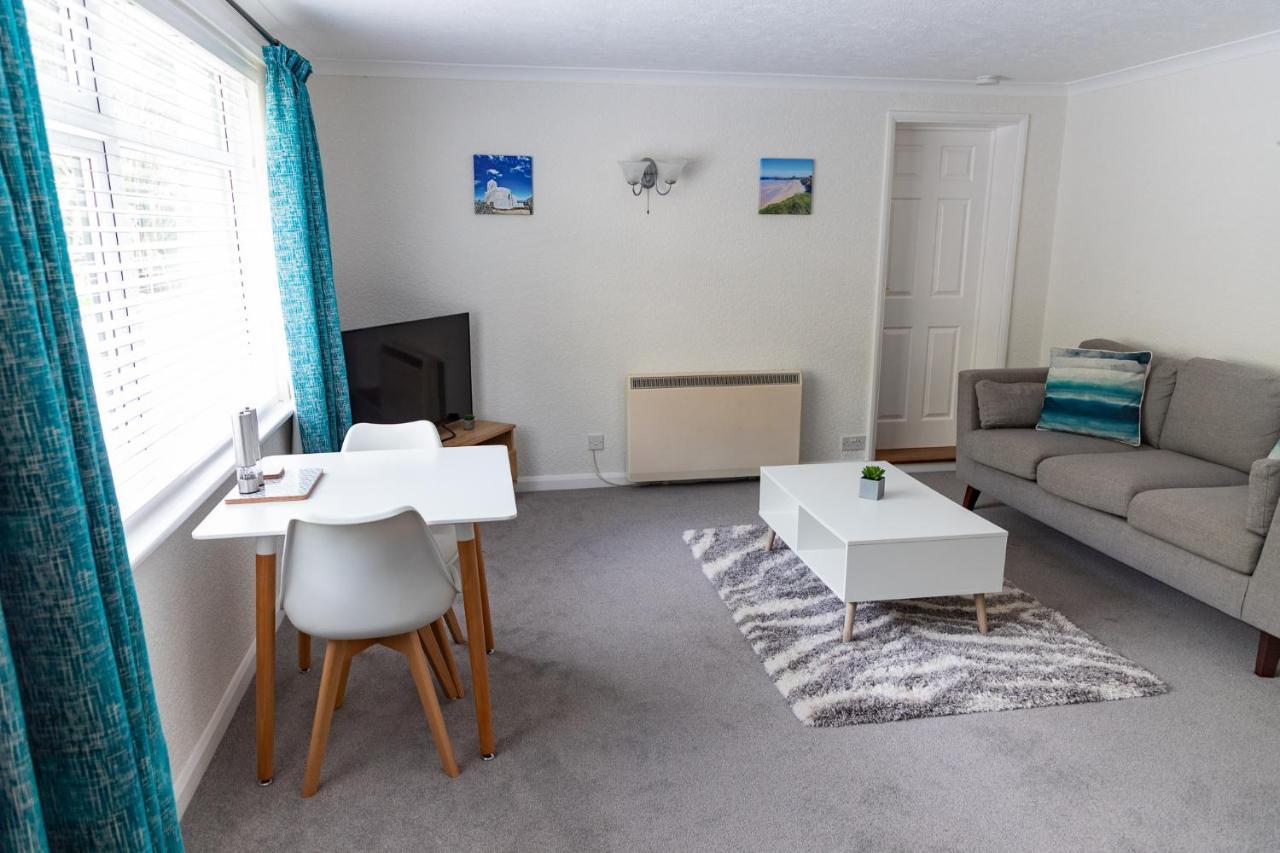 2 Chatsworth Riverscape Apartments - Peaceful Apartment In Great Location With Free Parking Overlooking The Gannel Just A Short Walk From Newquays Incredible Beaches And Local Amenities 新码头 外观 照片