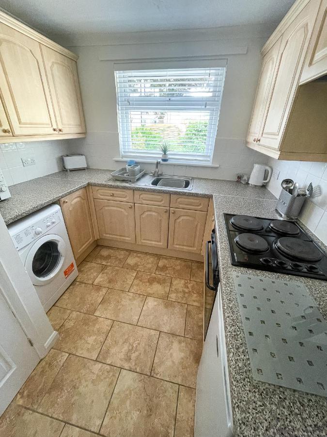 2 Chatsworth Riverscape Apartments - Peaceful Apartment In Great Location With Free Parking Overlooking The Gannel Just A Short Walk From Newquays Incredible Beaches And Local Amenities 新码头 外观 照片